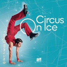 Circus on Ice - Aufführung auf Kunststoff-Eis!