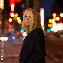 Vonda Shepard